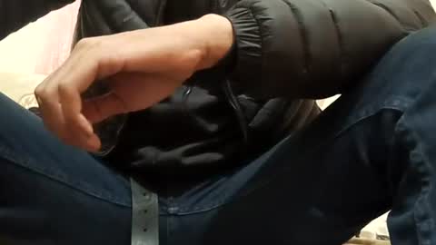 Snapshot of marocreda33 chatting on March 11, 9:04 pm marocreda33 online show from March 11, 9:04 pm