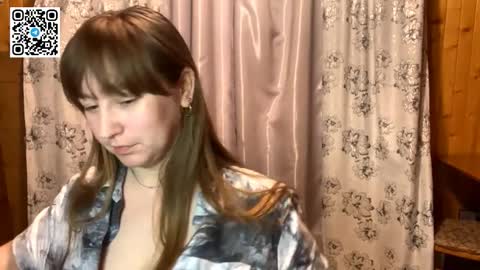 Snapshot of maroonmoon_ chatting on September 25, 7:50 pm Miriam online show from September 25, 7:50 pm