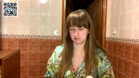 Snapshot of maroonmoon_ chatting on October 26, 8:26 pm Miriam online show from October 26, 8:26 pm