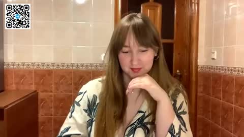 Snapshot of maroonmoon_ chatting on October 30, 8:53 pm Miriam online show from October 30, 8:53 pm