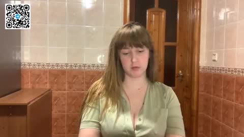 Snapshot of maroonmoon_ chatting on November 14, 8:40 pm Miriam online show from November 14, 8:40 pm