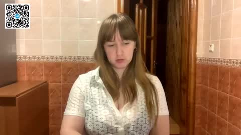 Snapshot of maroonmoon_ chatting on November 17, 8:58 pm Miriam online show from November 17, 8:58 pm