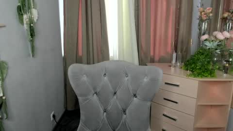Snapshot of marrie_coy chatting on June 6, 1:49 pm Marrie online show from June 6, 1:49 pm