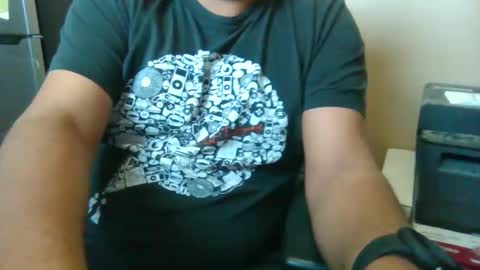Snapshot of marriedandfrisky chatting on February 27, 2:50 pm Married Horny Guy online show from February 27, 2:50 pm