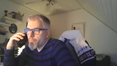 marriedcock1980 online show from January 20, 7:25 am