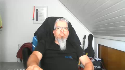 marriedcock1980 online show from May 29, 3:21 pm