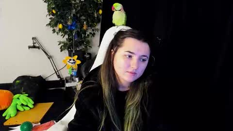 Snapshot of marry_paradisesi chatting on October 22, 10:09 pm Marishka online show from October 22, 10:09 pm