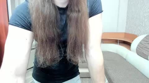 Snapshot of marryplz chatting on November 3, 4:47 am Alan online show from November 3, 4:47 am