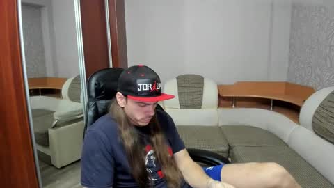 Snapshot of marryplz chatting on November 5, 5:02 pm Alan online show from November 5, 5:02 pm