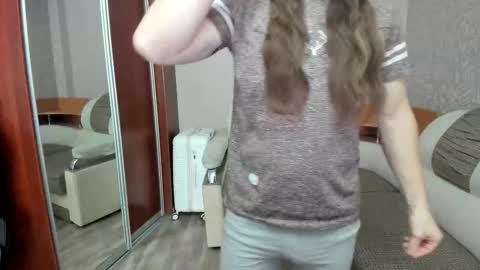 Alan online show from February 8, 4:05 am