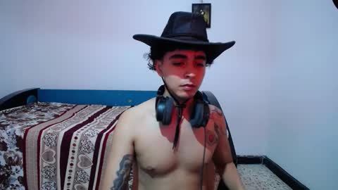 Snapshot of mars_miller chatting on January 5, 9:25 pm Mars online show from January 5, 9:25 pm