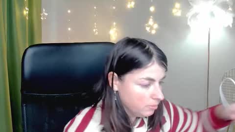 martaedams online show from January 19, 9:13 am