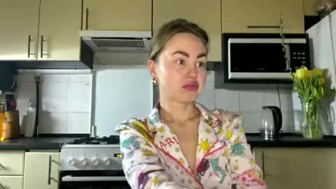 Marta online show from March 13, 9:21 pm