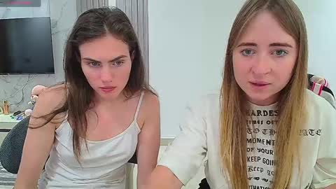 marthabarens online show from May 8, 1:16 pm