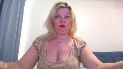 Snapshot of marthanollan chatting on May 24, 6:40 am Martha online show from May 24, 6:40 am
