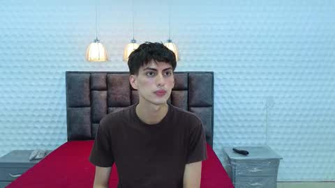 martin_williams_ online show from December 15, 12:20 pm