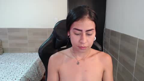 Snapshot of martina3120 chatting on January 31, 8:22 pm 100 explicit here. follow online show from January 31, 8:22 pm