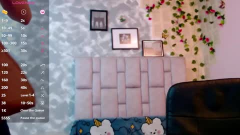 Snapshot of martina5_ chatting on December 20, 12:16 pm Martina online show from December 20, 12:16 pm