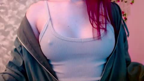 Snapshot of martina5_ chatting on January 20, 3:50 pm Martina online show from January 20, 3:50 pm