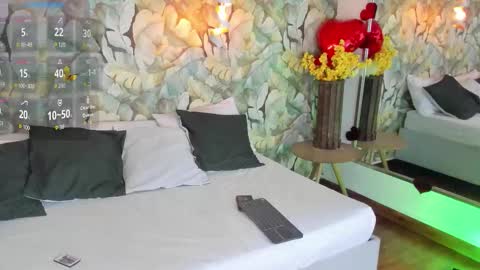 mari online show from November 17, 1:06 pm