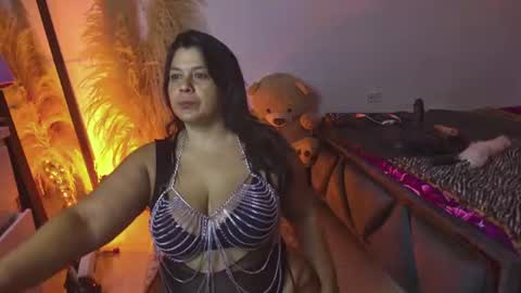 Snapshot of martina_foxy01 chatting on June 10, 11:31 am Martina Foxy online show from June 10, 11:31 am