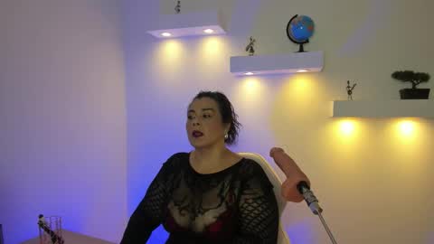   MARTINA   online show from October 12, 12:15 pm