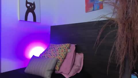 martina mIIler online show from February 21, 1:00 pm