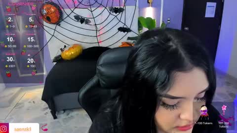 Snapshot of martina_saenz1 chatting on October 27, 8:35 pm Martina online show from October 27, 8:35 pm