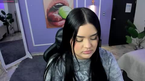 Snapshot of martina_saenz1 chatting on November 14, 8:07 pm Martina online show from November 14, 8:07 pm
