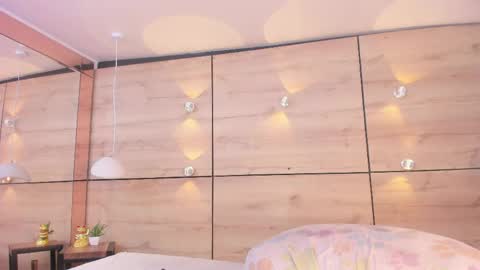 Snapshot of martina_touss chatting on May 25, 12:55 pm martina touss online show from May 25, 12:55 pm
