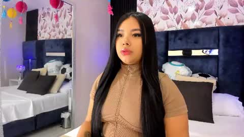Martina Garcia online show from June 30, 7:04 pm