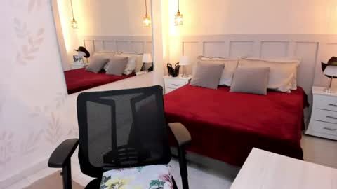 Snapshot of martinaguzmann chatting on June 10, 2:12 am Martina online show from June 10, 2:12 am
