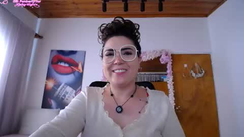 Antonella Martini online show from June 16, 8:55 pm