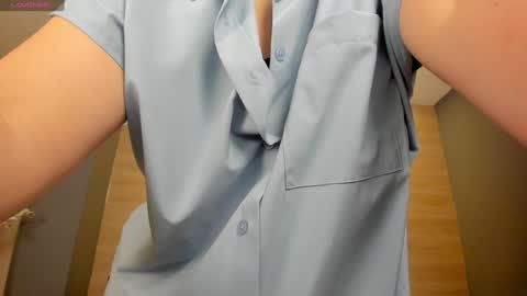 Snapshot of martinnabonnet chatting on January 7, 10:11 am Martinna Bonnet online show from January 7, 10:11 am