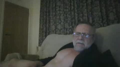 martinrgbxxxx online show from February 12, 10:27 pm