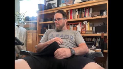 Snapshot of martinstolcris chatting on January 2, 6:45 pm martinstolcris online show from January 2, 6:45 pm