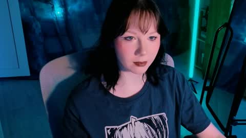 Snapshot of marty_bree chatting on June 8, 5:24 pm Nancy online show from June 8, 5:24 pm