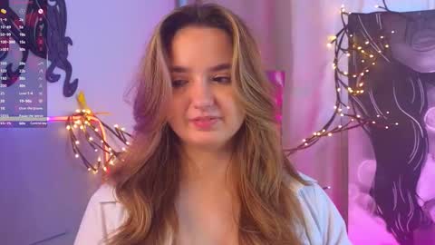 mary_broks online show from December 16, 7:35 am