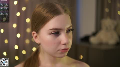 Mary online show from December 22, 9:22 am