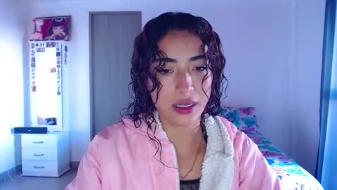 mary online show from September 22, 12:40 pm