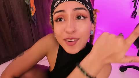 Snapshot of mary_jane_lovers chatting on February 18, 7:43 am Mary Jane online show from February 18, 7:43 am