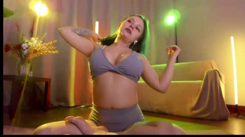 Julia online show from May 13, 8:49 pm
