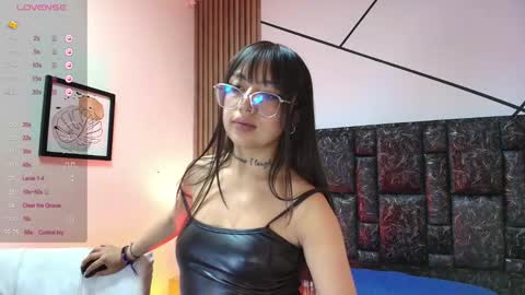 mary_luckaysha online show from February 6, 7:06 pm