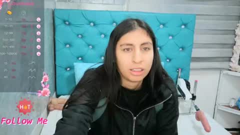  Mary Moon  online show from July 10, 10:18 am