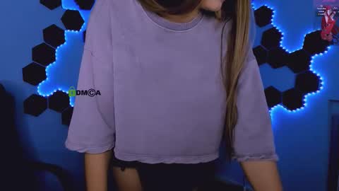 mary_moon__ online show from March 9, 8:02 pm