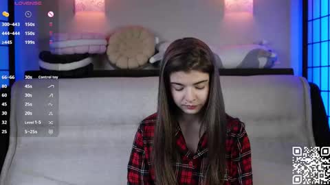 Mary online show from March 18, 11:52 pm