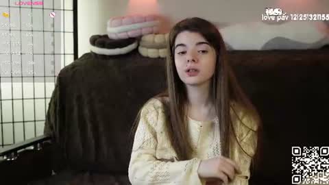Snapshot of mary_shake chatting on July 21, 12:35 am Mary online show from July 21, 12:35 am