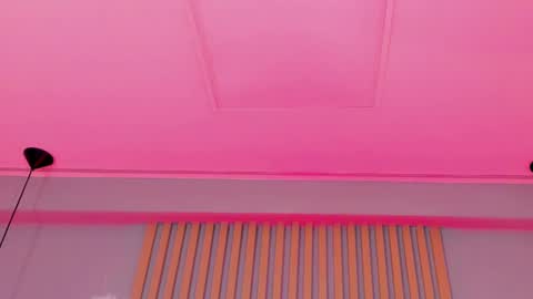 Snapshot of mary_suarez chatting on February 20, 9:55 am Maria online show from February 20, 9:55 am