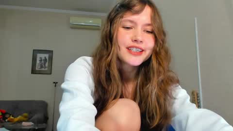 Snapshot of maryanncherry chatting on May 14, 1:29 pm Maryann online show from May 14, 1:29 pm