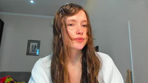 Snapshot of maryanncherry chatting on May 26, 11:06 am Maryann online show from May 26, 11:06 am